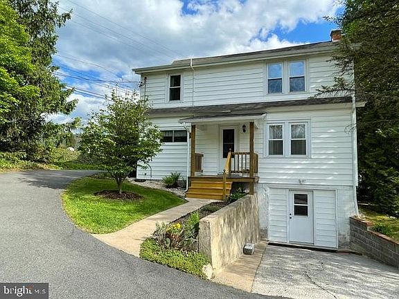 2nd image of 378 Tea Creek Rd