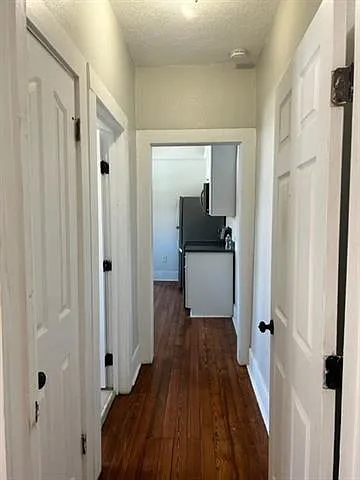 1715 Gallier St #B — Photo 8