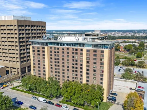 8S-600 E 8th St, Kansas City, MO 64106