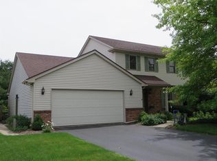 124 Rutledge Dr, Waterville, OH 43566