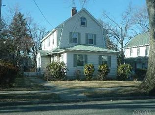 15727 Quince Ave, Flushing, NY 11355