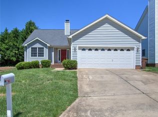 2606 Corinth Dr, Greensboro, NC 27406