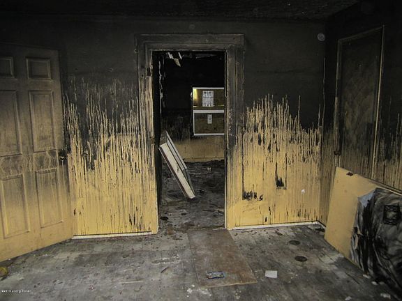 3rd image of 2222 Garfield Ave