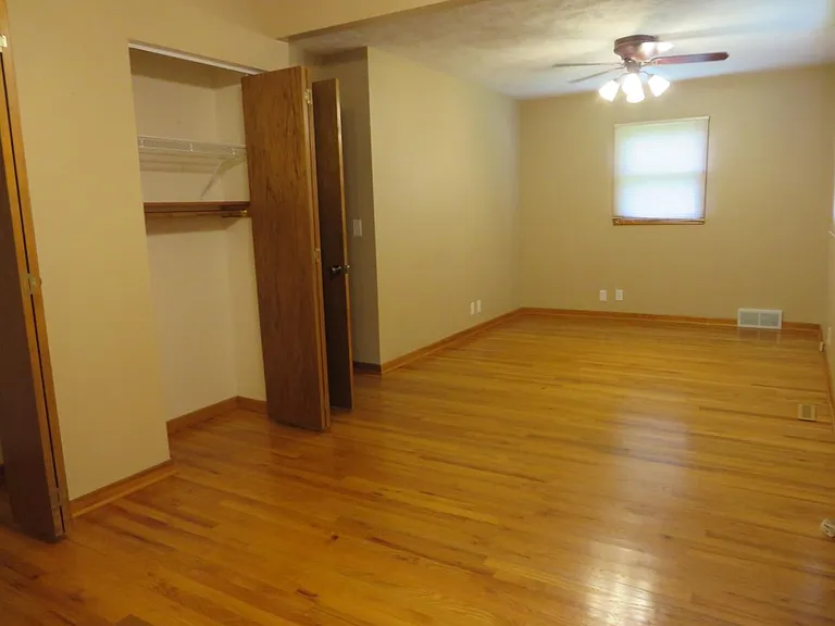 3202 Calhoun St — Photo 10