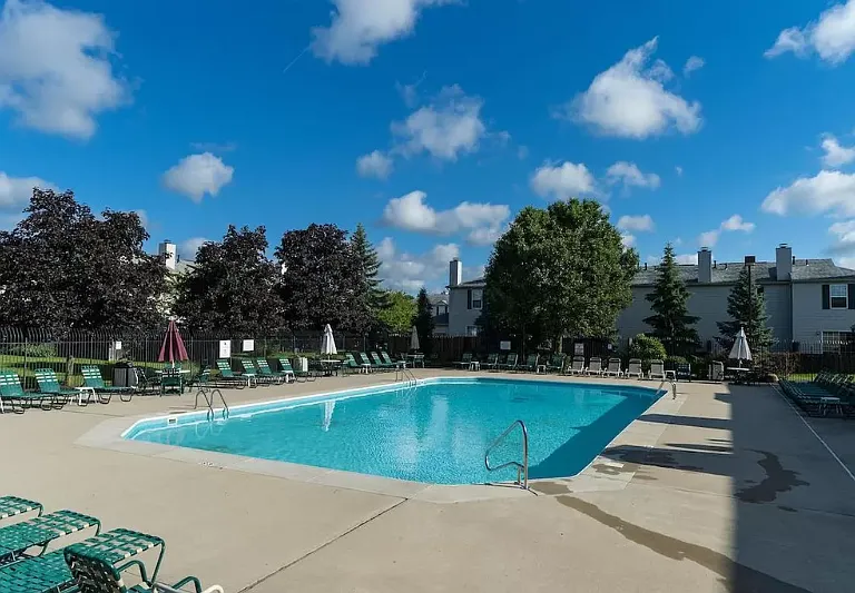 1697 Ridgebury Dr — Photo 33