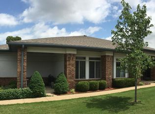 1642 Sunset Cir, Grove, OK 74344