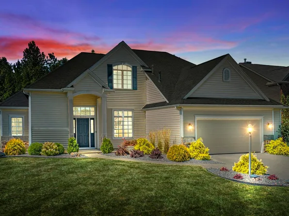 2110 Pembroke Pines Ln, Fort Wayne, IN 46814