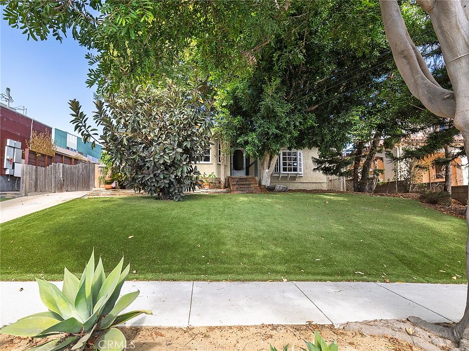 1st image of 329 E Maple Ave