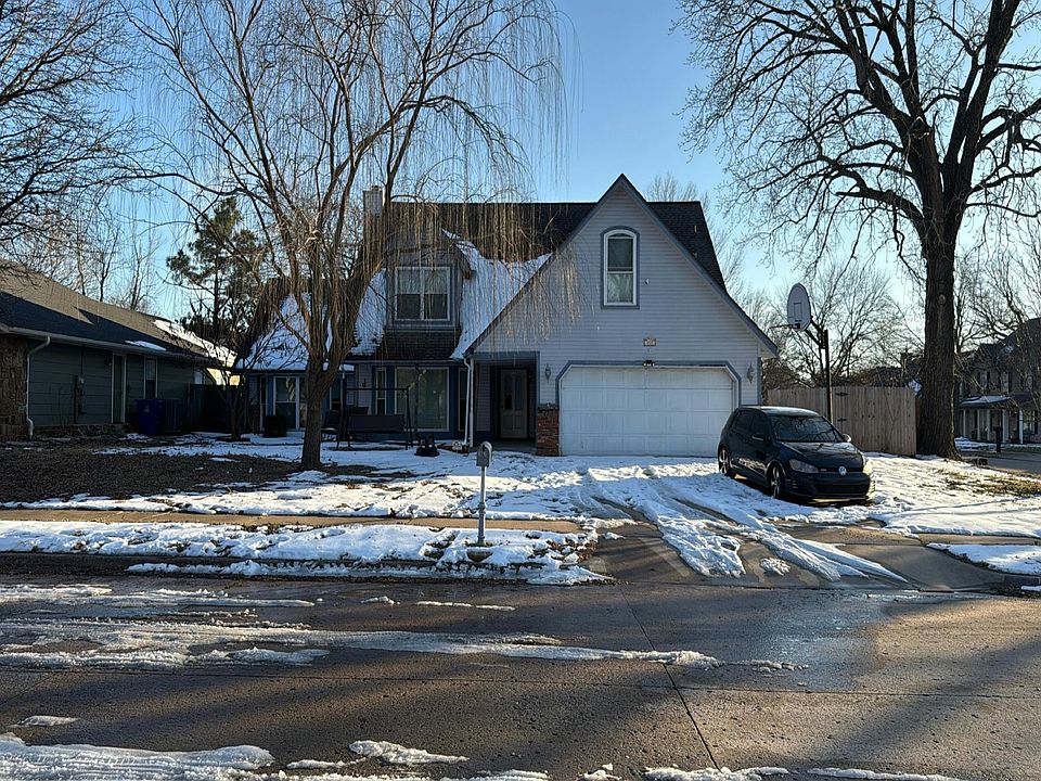 1st image of 317 W Raleigh Pl