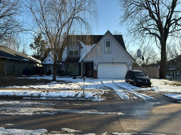 317 W Raleigh Pl, Broken Arrow, OK 74011