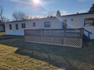 611 W Randall St, Tekonsha, MI 49092