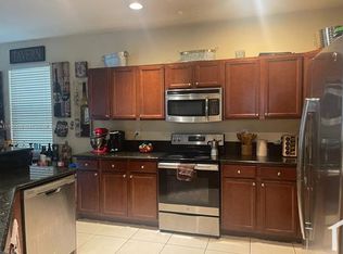 8655 W 33rd Ave, Hialeah, FL 33018