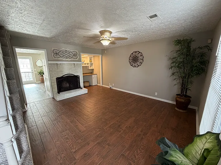 287 Donna Dr — Photo 26