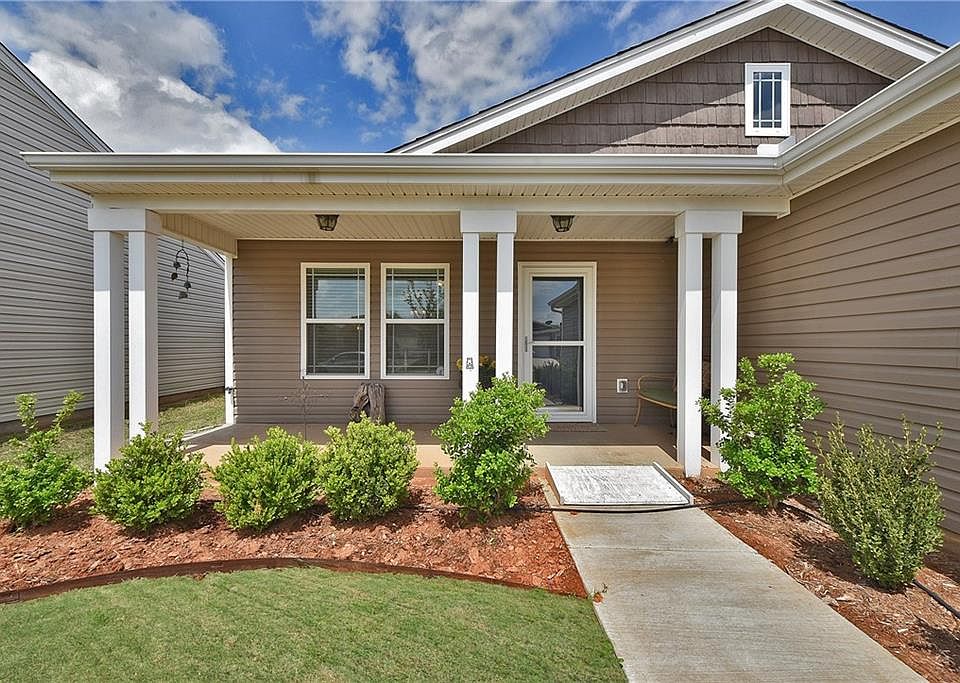 1st image of 1205 SW 151st Cir
