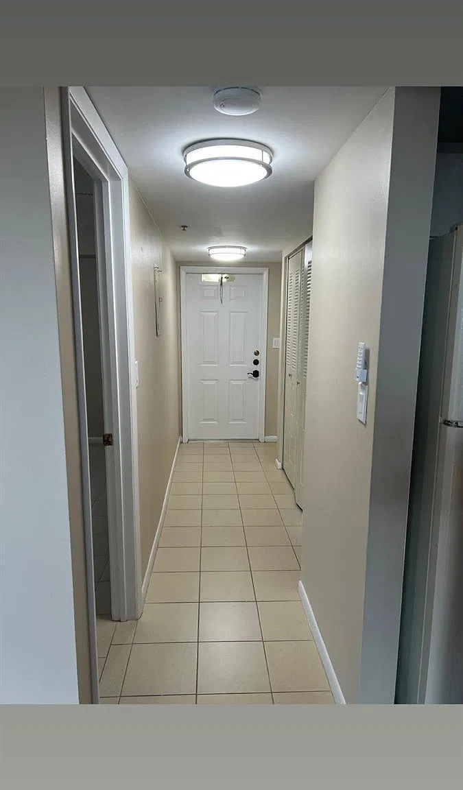 3001 W Rolling Hills Cir — Photo 3