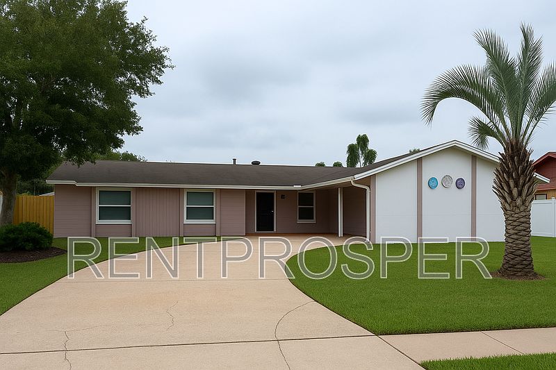 1st image of 376 Imperial Dr