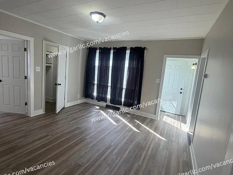 1201 Manhattan St — Photo 36