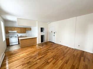 89 Wolfs Ln APT 4, Pelham, NY 10803