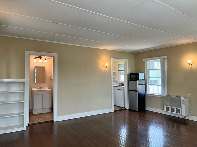 1st image of 1466 Cardiff Ave