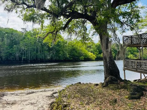 43 Stump Knocker Cir, Ridgeville, SC 29472