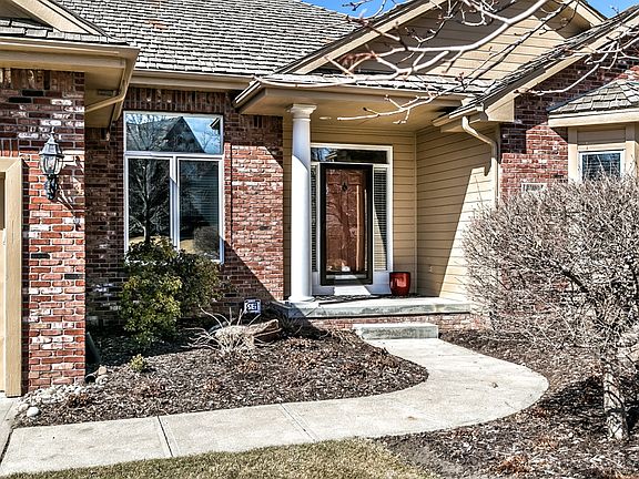 2nd image of 2724 N 160th St