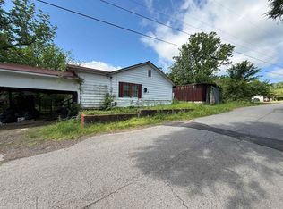915 W Brown St, Morrilton, AR 72110