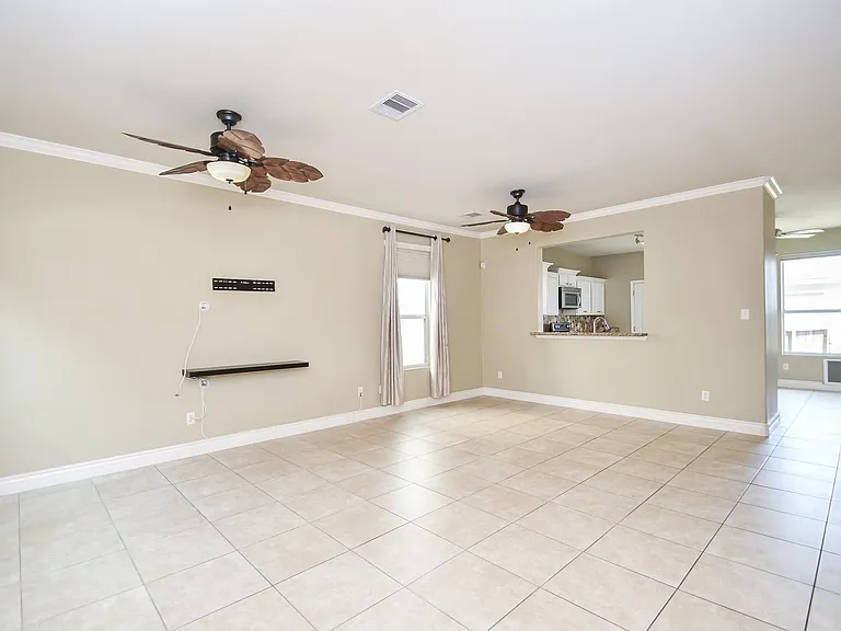 16843 Mammoth Springs Dr — Photo 5