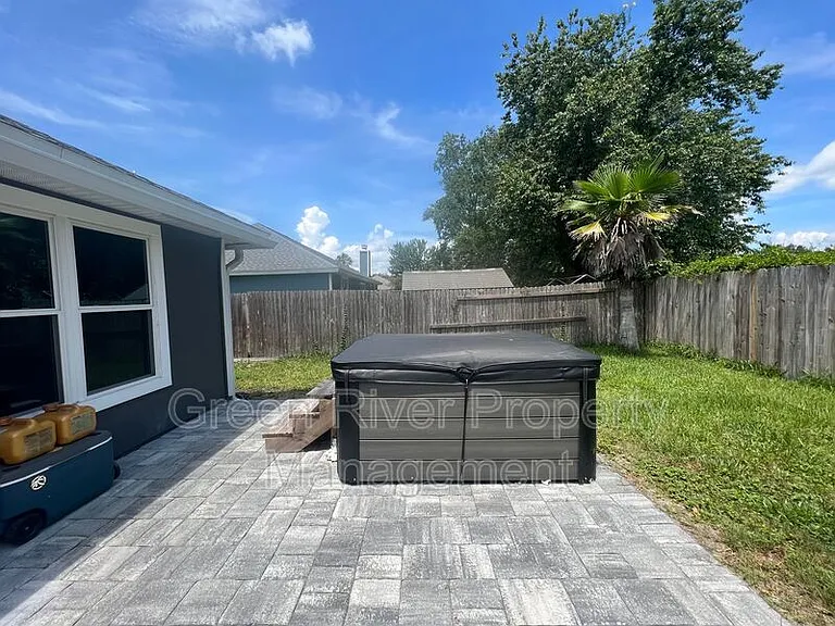 3352 Shelley Dr — Photo 49