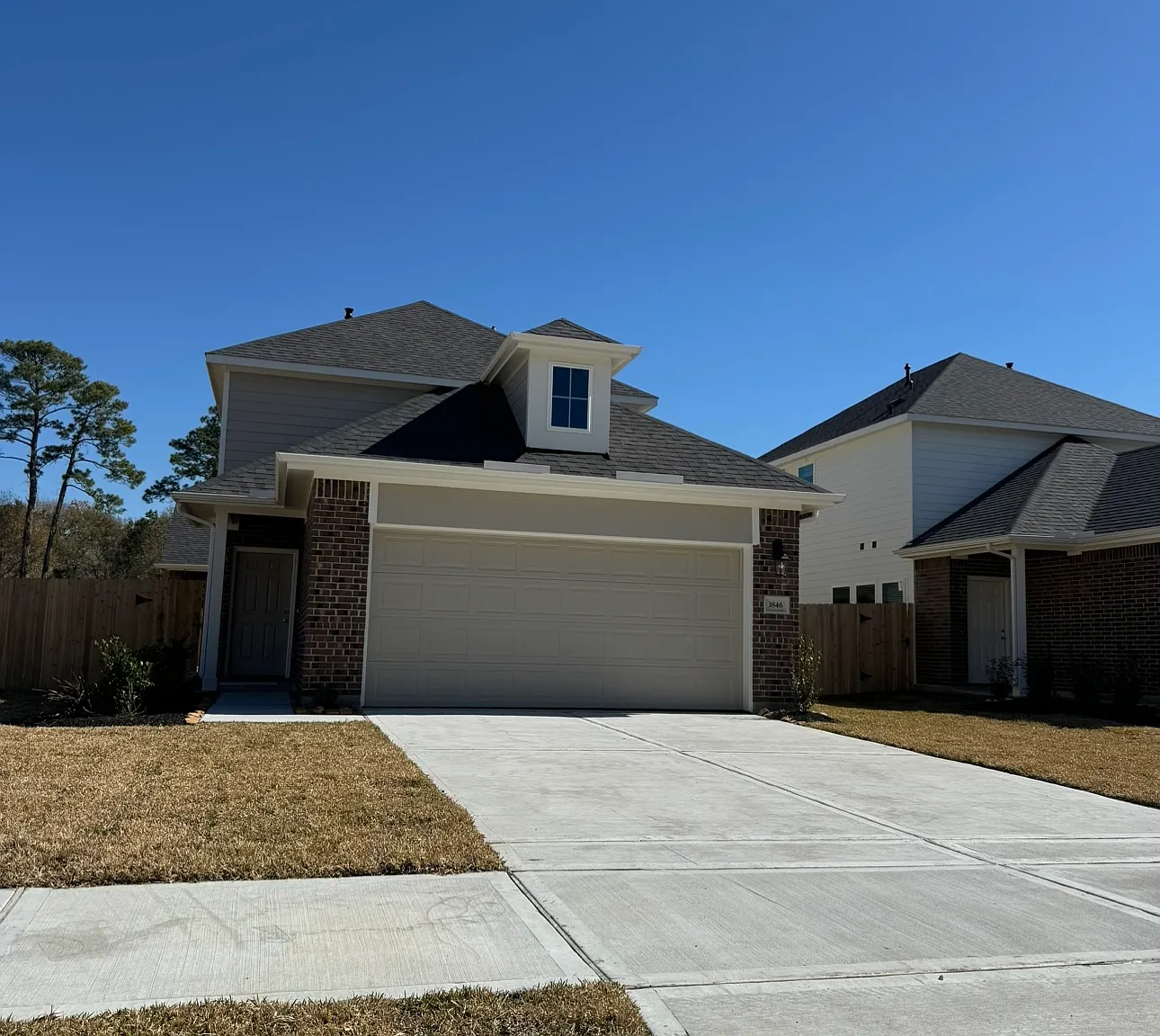 3 bed, 2.5 bath, 1485 sqft, $2,200 — Photo 1