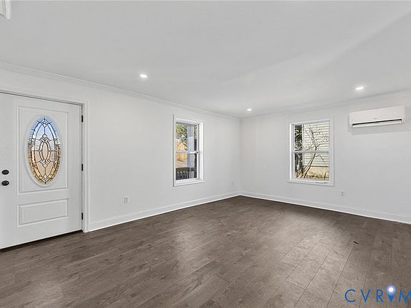 4th image of 918 Ann St
