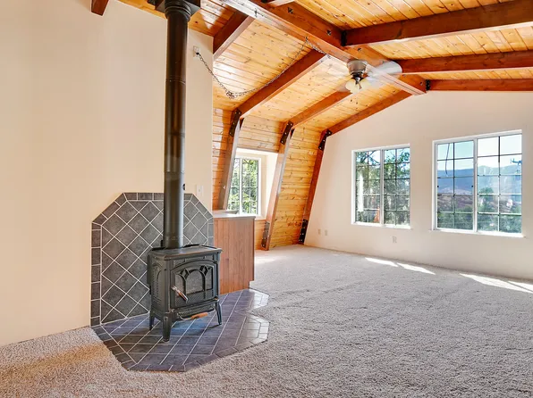 9531 Northside Dr, Leona Valley, CA 93551