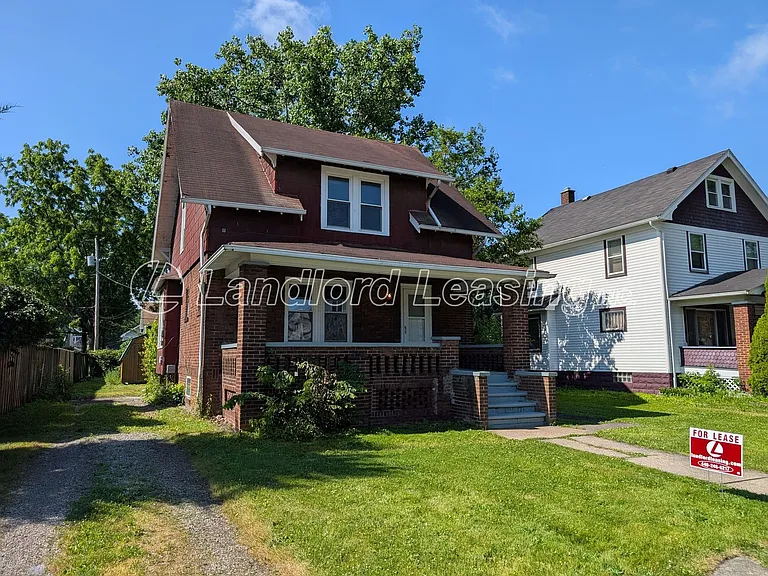 1850 E 33rd St — Photo 1