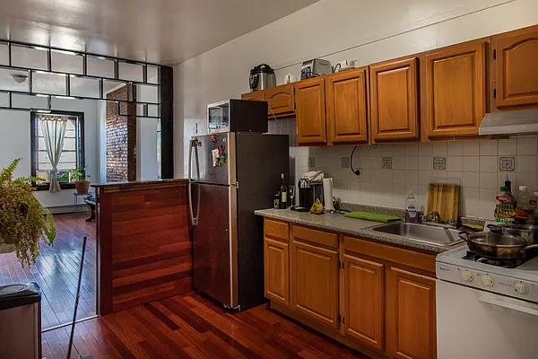 Rented by Keller Williams NYC | media 24