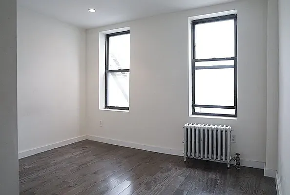 Rented by Kahen Properties | media 17