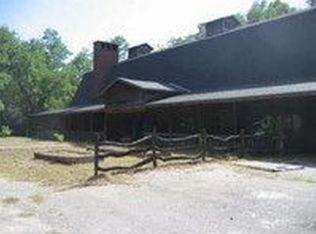 7515 N Hendricks St, Hutchinson, KS 67502