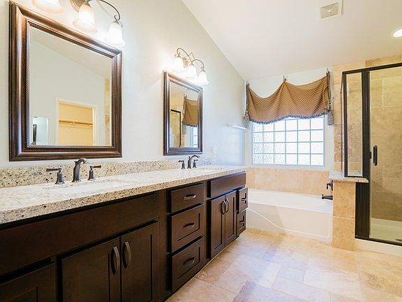 5th image of 8528 W Salter Dr