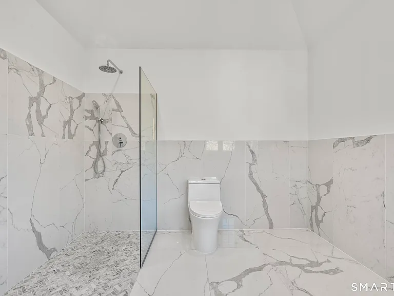 34 Birdseye Rd — Photo 19