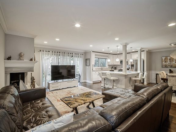 3rd image of 1805 Wildberry Dr Unit D