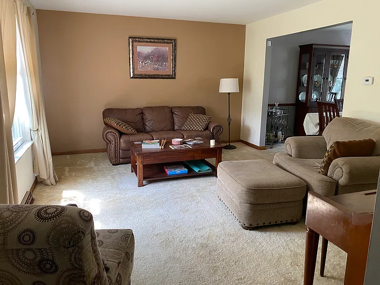 1678 Riverbirch Dr — Photo 2