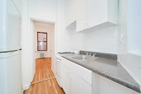 Rented by Living New York | media 11