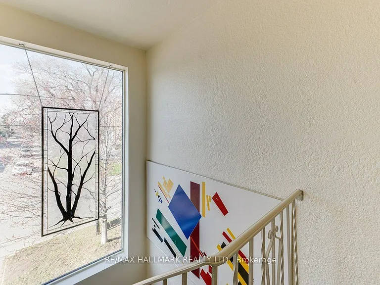 225 Woodville Ave #UPPER — Photo 37