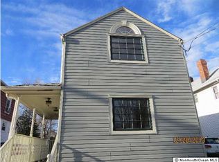 28 Cedar St, Keyport, NJ 07735