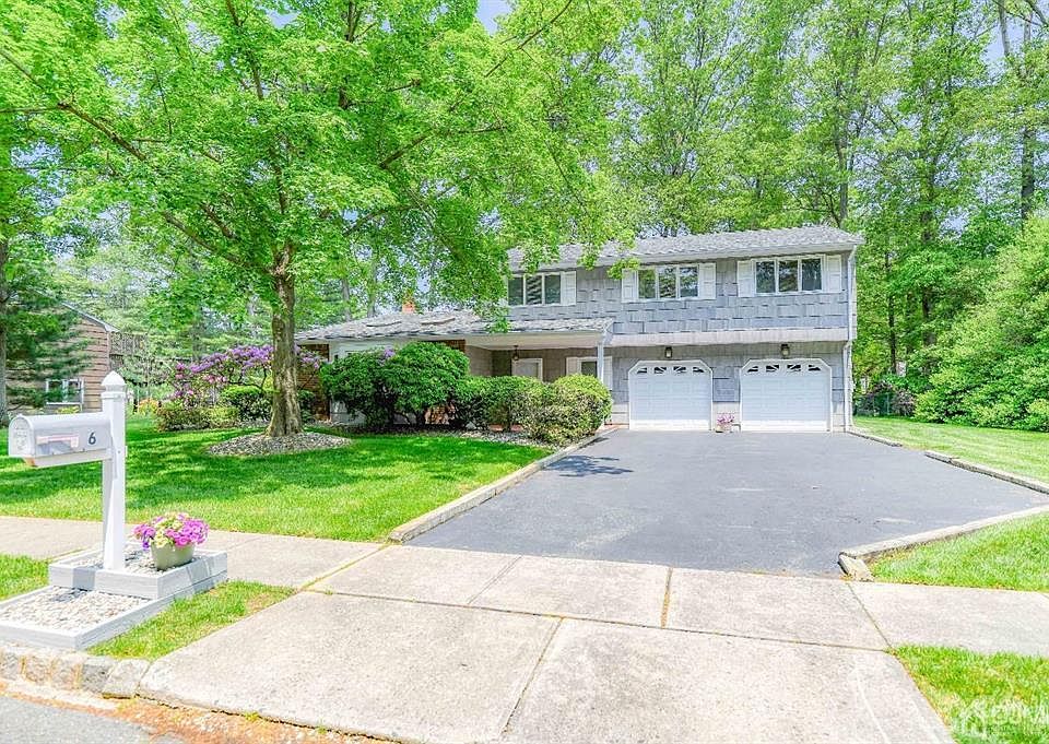 1st image of 6 Apple Manor Ln