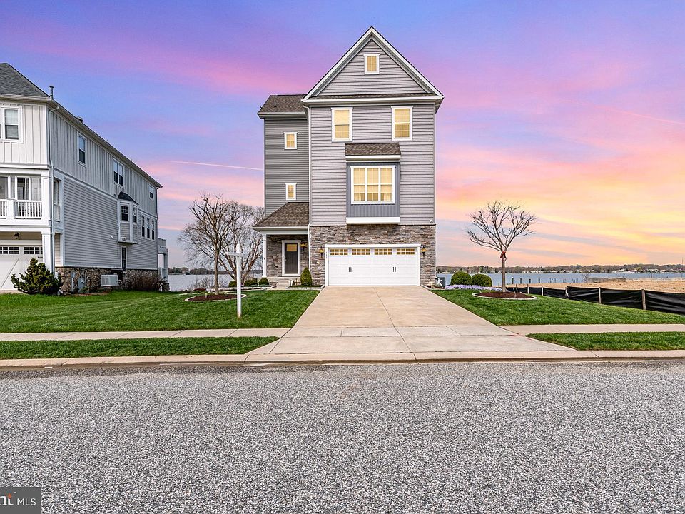 1st image of 333 Marina Ave