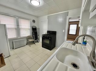(Undisclosed Address), Pt Chester, NY 10573