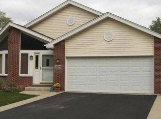 3021 Carpenter St, Steger, IL 60475