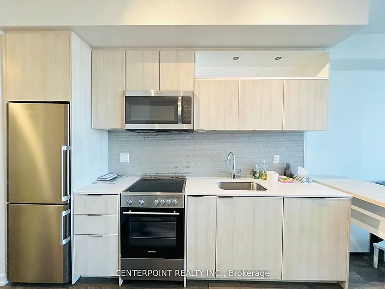 50 Forest Manor Rd #2009 — Photo 4