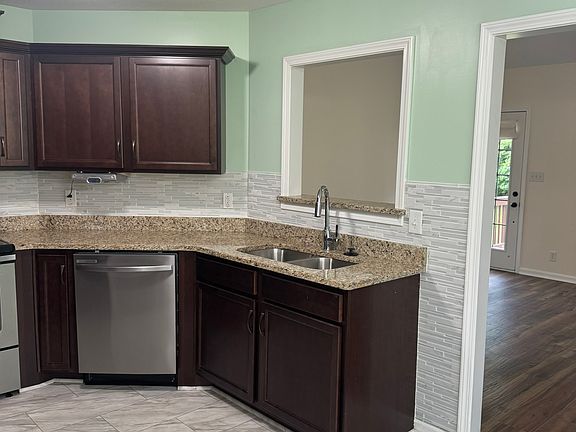 5th image of 164 Hillview Way