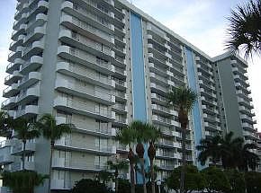 4th image of 140 Seaview Ct APT 1204