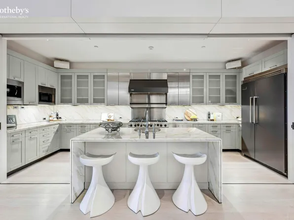 45 Walker Street image 6 of 24